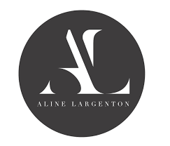 Basée à Caen, je photographie des mariages à Cabourg, Deauville, Bayeux, Rouen, et dans toute la Normandie — des journées intenses, rythmées par la joie, l'amour et cette magie propre aux histoires vraies.